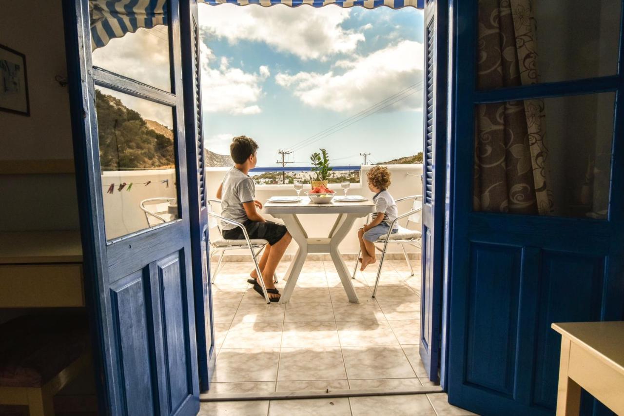 Vardes Hotel Studios Амупи Экстерьер фото