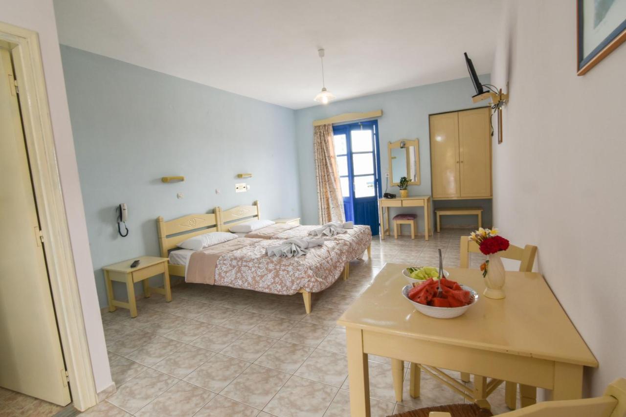 Vardes Hotel Studios Амупи Экстерьер фото