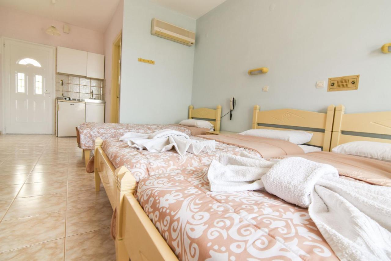 Vardes Hotel Studios Амупи Экстерьер фото